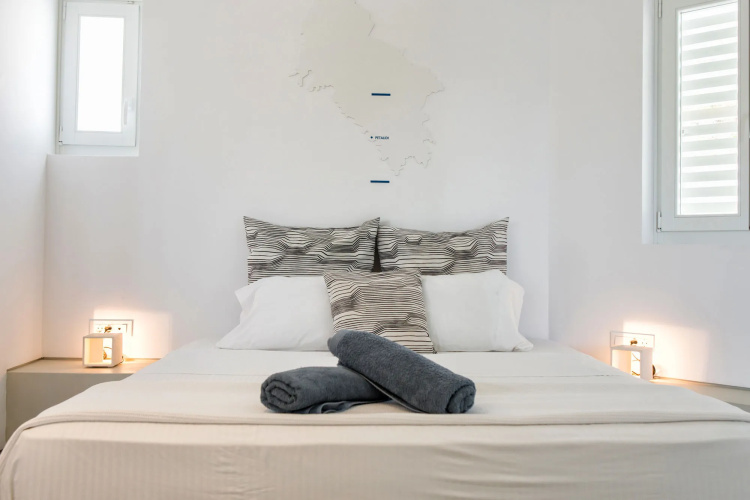 Relux Ios Hotel