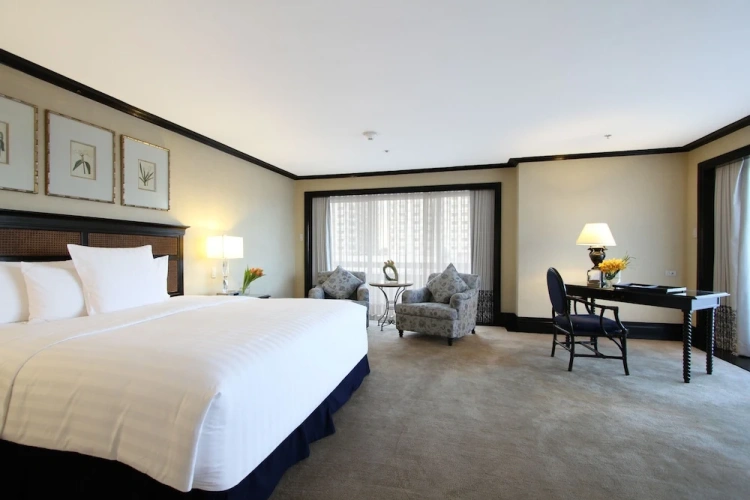 Grand Junior Suite with balcony