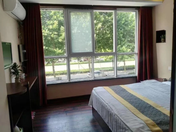 Jinhe Hotel