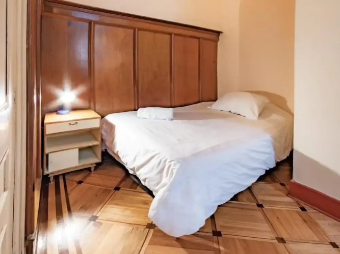R10 Hostal - Hostel