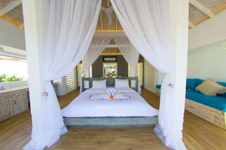 Mahi Mahi Villa & Suites