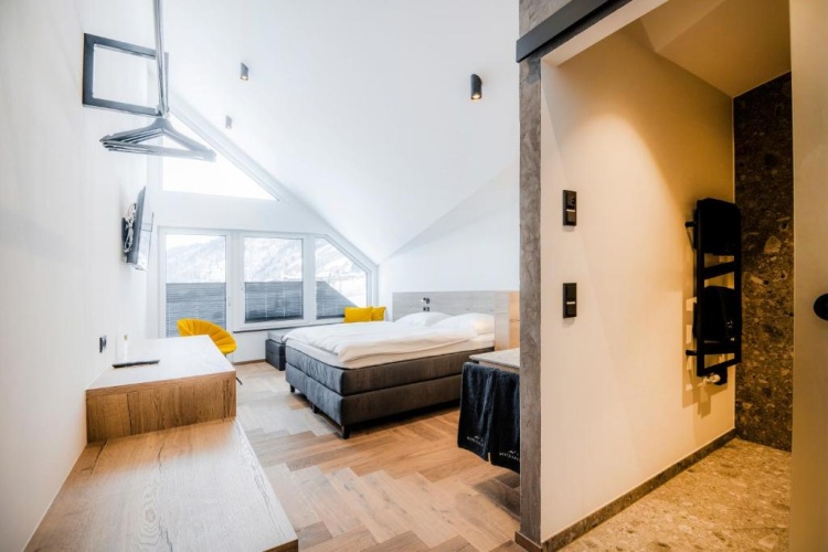 Standard Double room with balcony