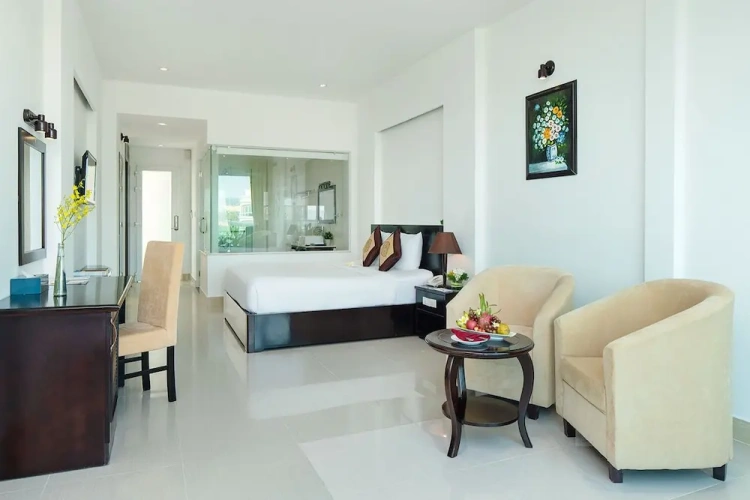 Deluxe Double room with balcony and with ocean view