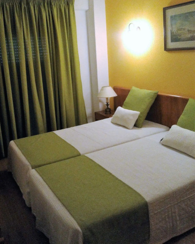 Apartamentos Lindomar
