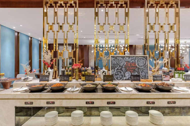 Andeli Hotel