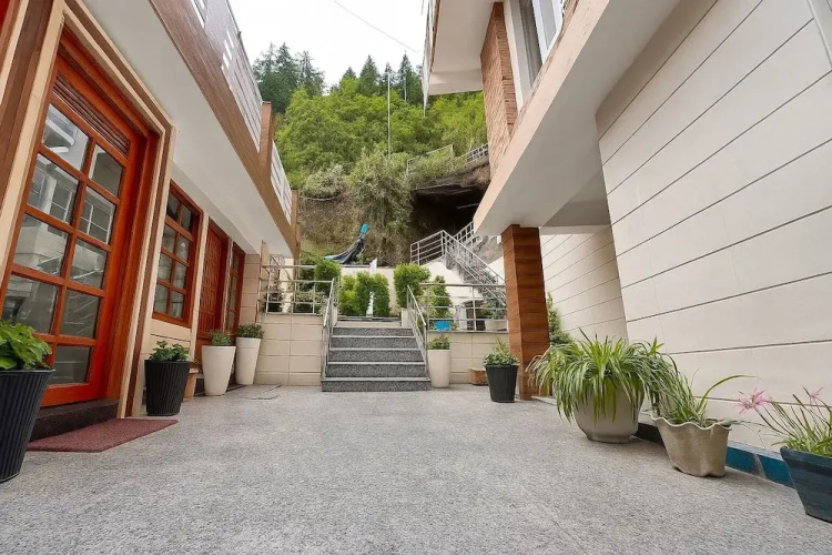 Vista Hills by Bala's