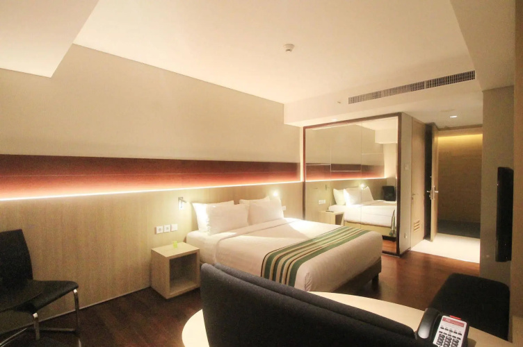Luxury Apartment By Mediapura