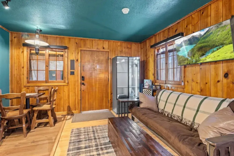 Timber Lodge Cabins 28