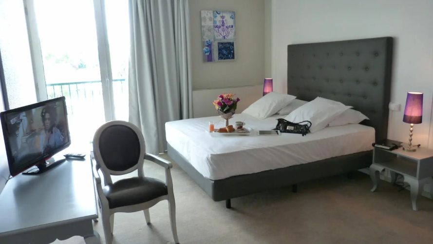 Yes Hôtel