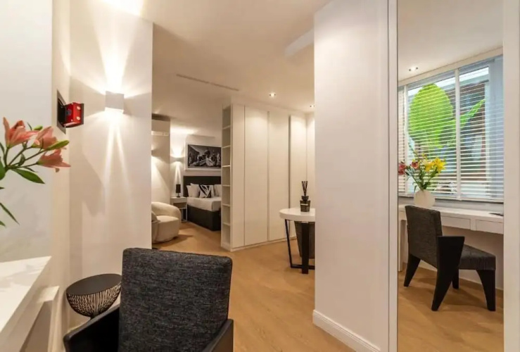 JOIVY Elegant Suites Near Villa Borghese