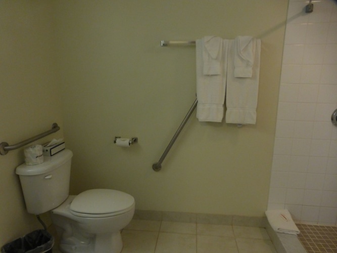 Super 8 by Wyndham Peterborough photo 9