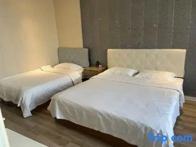 Triple Suite