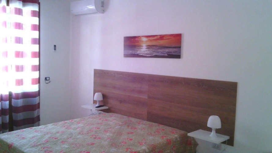 Standard Triple room with view