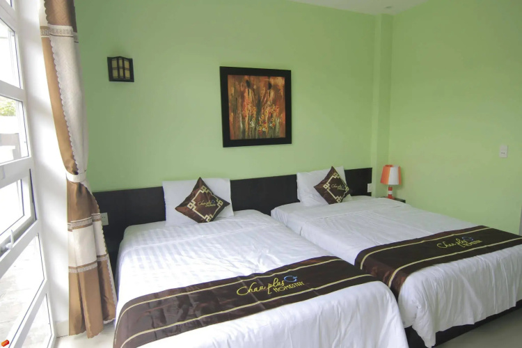 Chau Plus Homestay