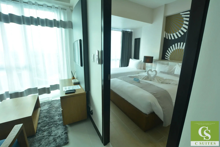 CSuites at 8 Newtown Residences