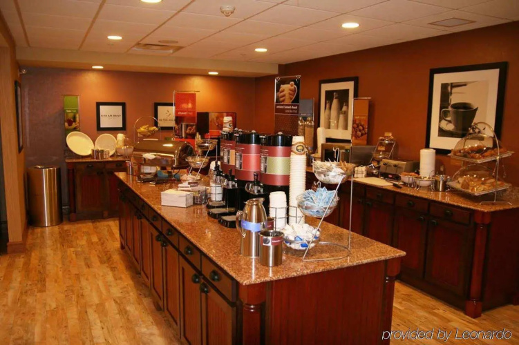 Hampton Inn & Suites by Hilton Moncton photo 25