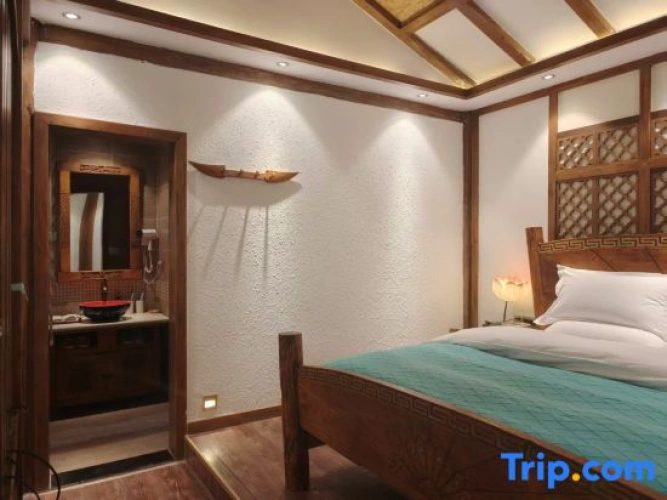 Luxury Double room with courtyard view