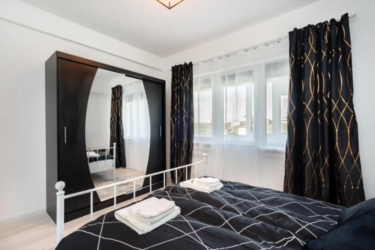 Spacious and cozy apartment in central Bucharest