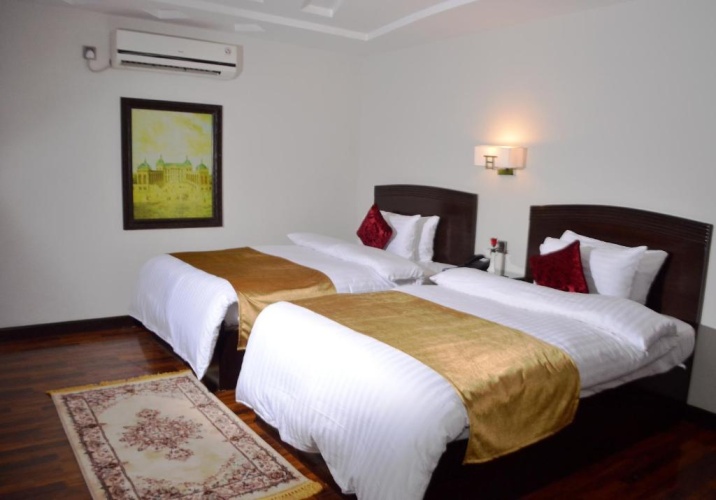 Deluxe Twin room