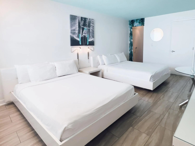 Aqua Hotel
