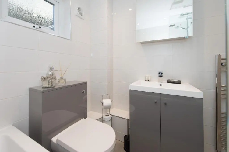 The Mews, York Place by Harrogate Serviced Apartments