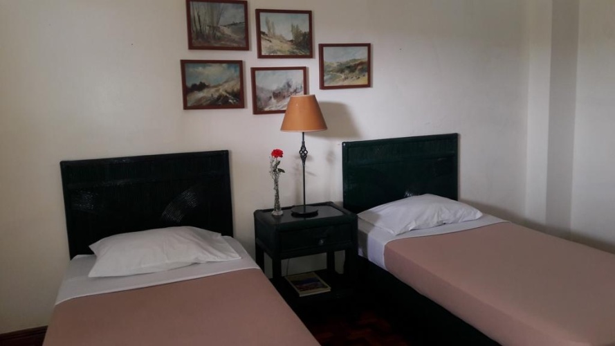 La Planta Hotel and Restaurant