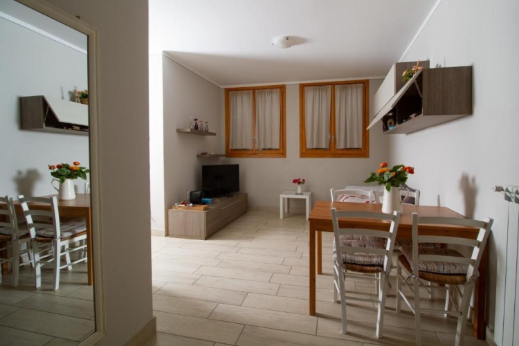 1 Bedroom Apartment with balcony and with view