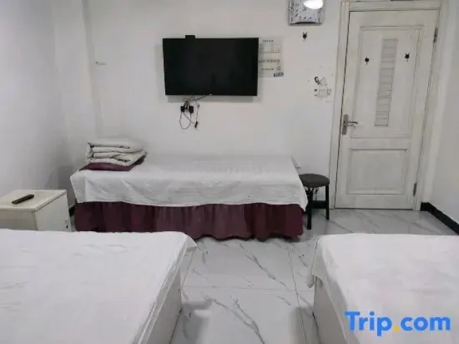 Bed in Dorm