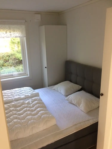 2 Bedrooms Cottage