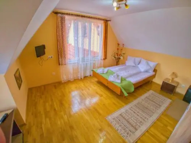 Casa Adam