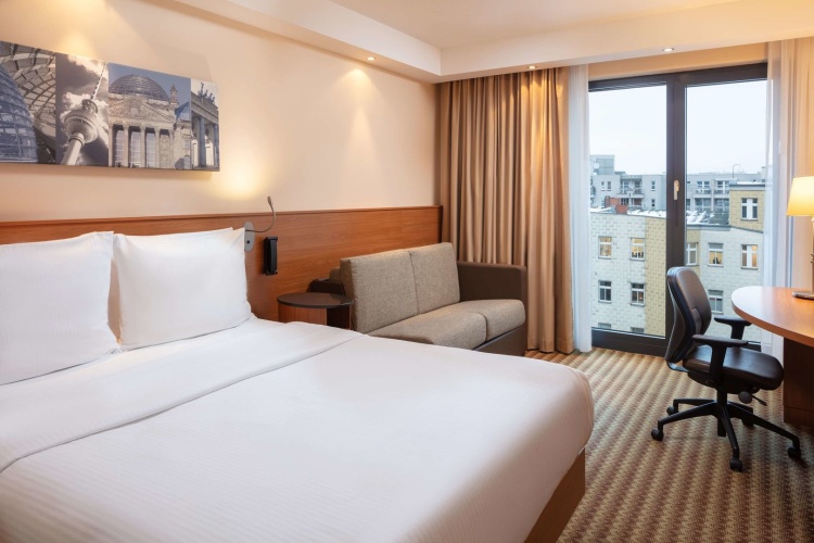 Hampton by Hilton Berlin City West photo 8