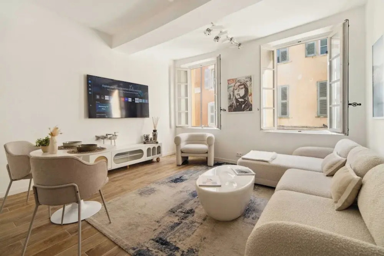 Elegant Appt- AC- 1br/2p - Centre St Tropez