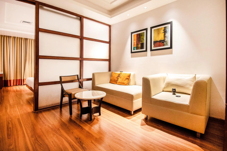 FabHotel High Rise Suites