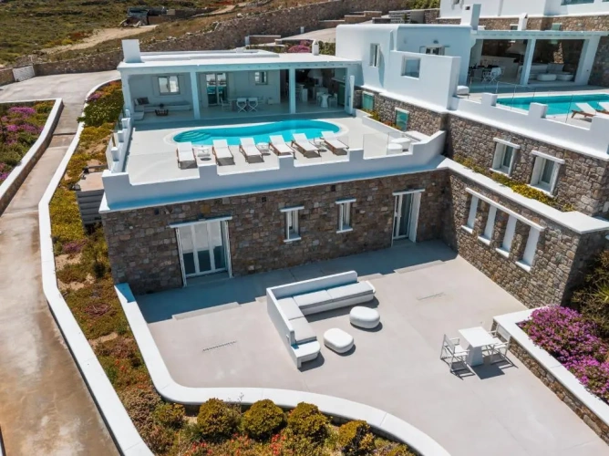 Standard Villa