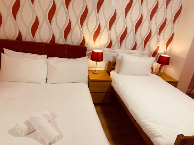 Standard Twin room