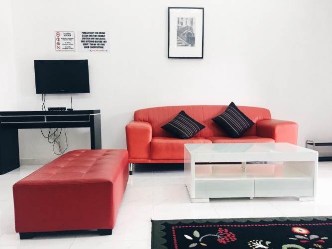 2 Bedrooms Apartment