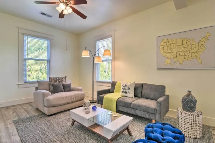 2 Bedrooms Cottage