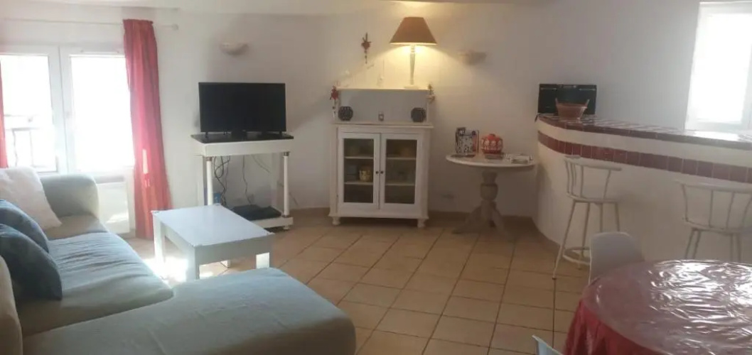 Appartement de charme avec terrasse tropézienne / Rooftop