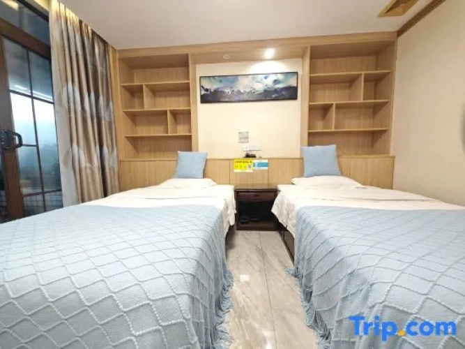 Twin Suite