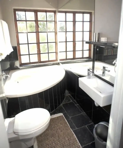 2 Bedrooms Deluxe Family Suite with balcony