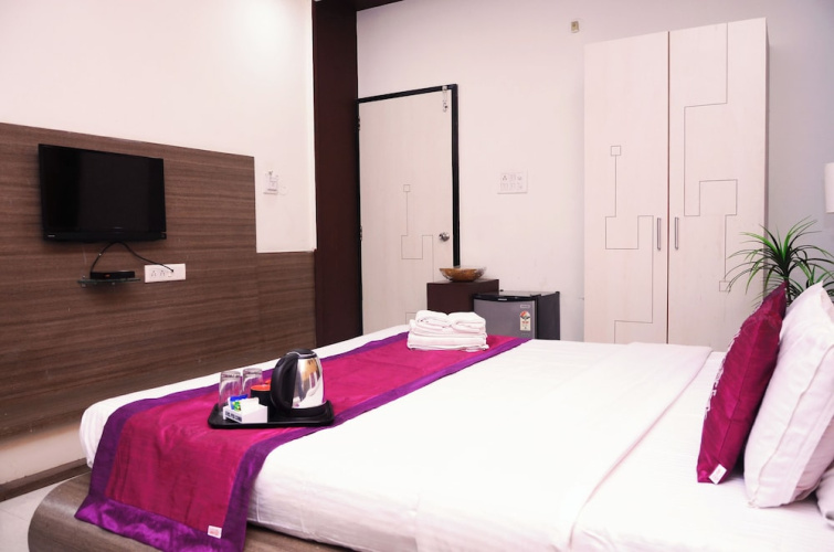 Hotel Crown