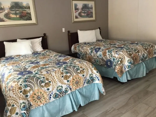 Classic Quadruple room