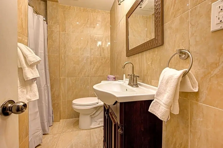 2 Bedrooms Suite