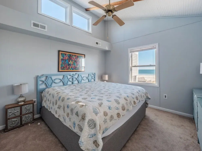 Blue Crab by Topsail Realty