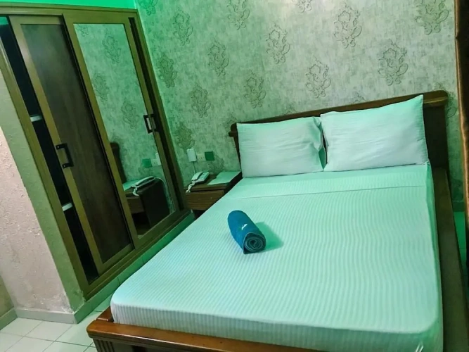 1 Bedroom Economy Single room