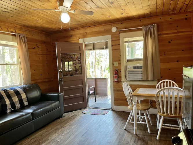 Casey's Cabins