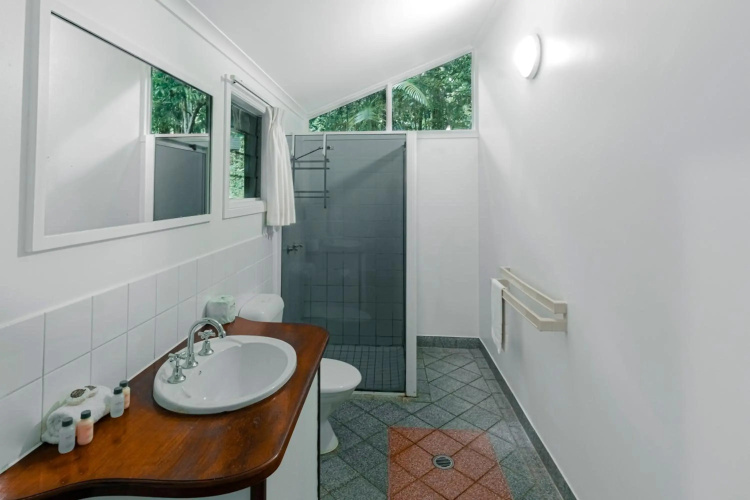 Ferntree Rainforest Lodge