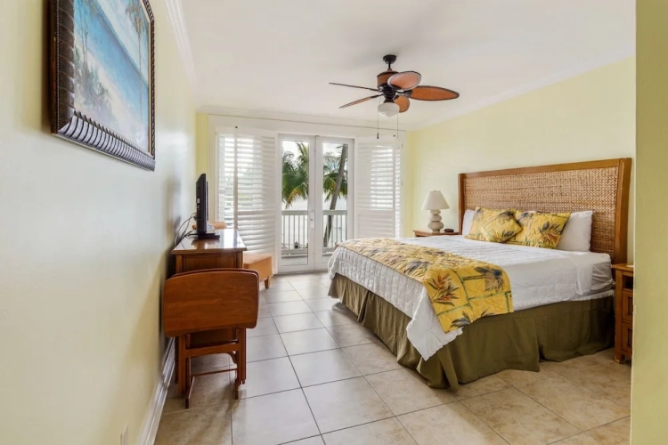 2 Bedrooms Standard Double Suite