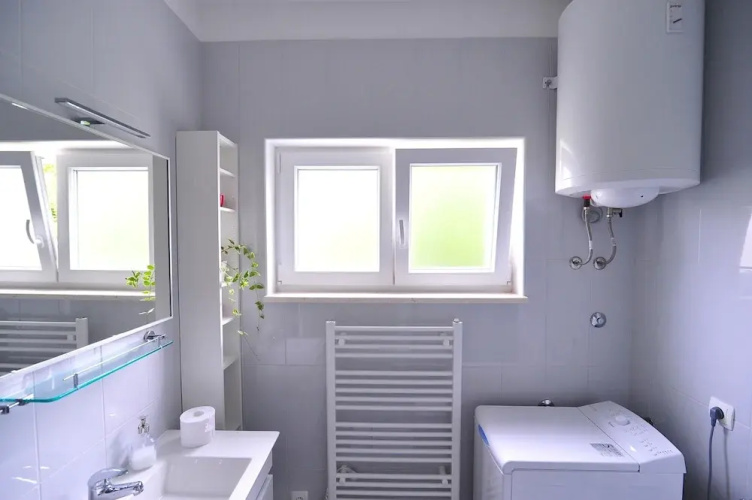A1 - Luxury apt in Center, Just 5min From Beach