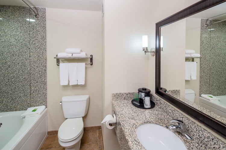Quadruple Suite